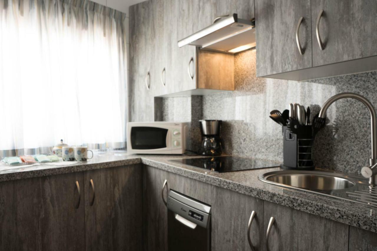Close To Everything | A/C+ Wifi | 1Min Beach | Los Cristianos  Buitenkant foto